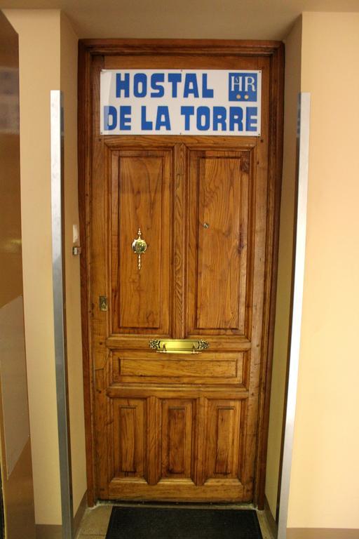 Hostal De La Torre Hostal Economico Valladolid Kültér fotó